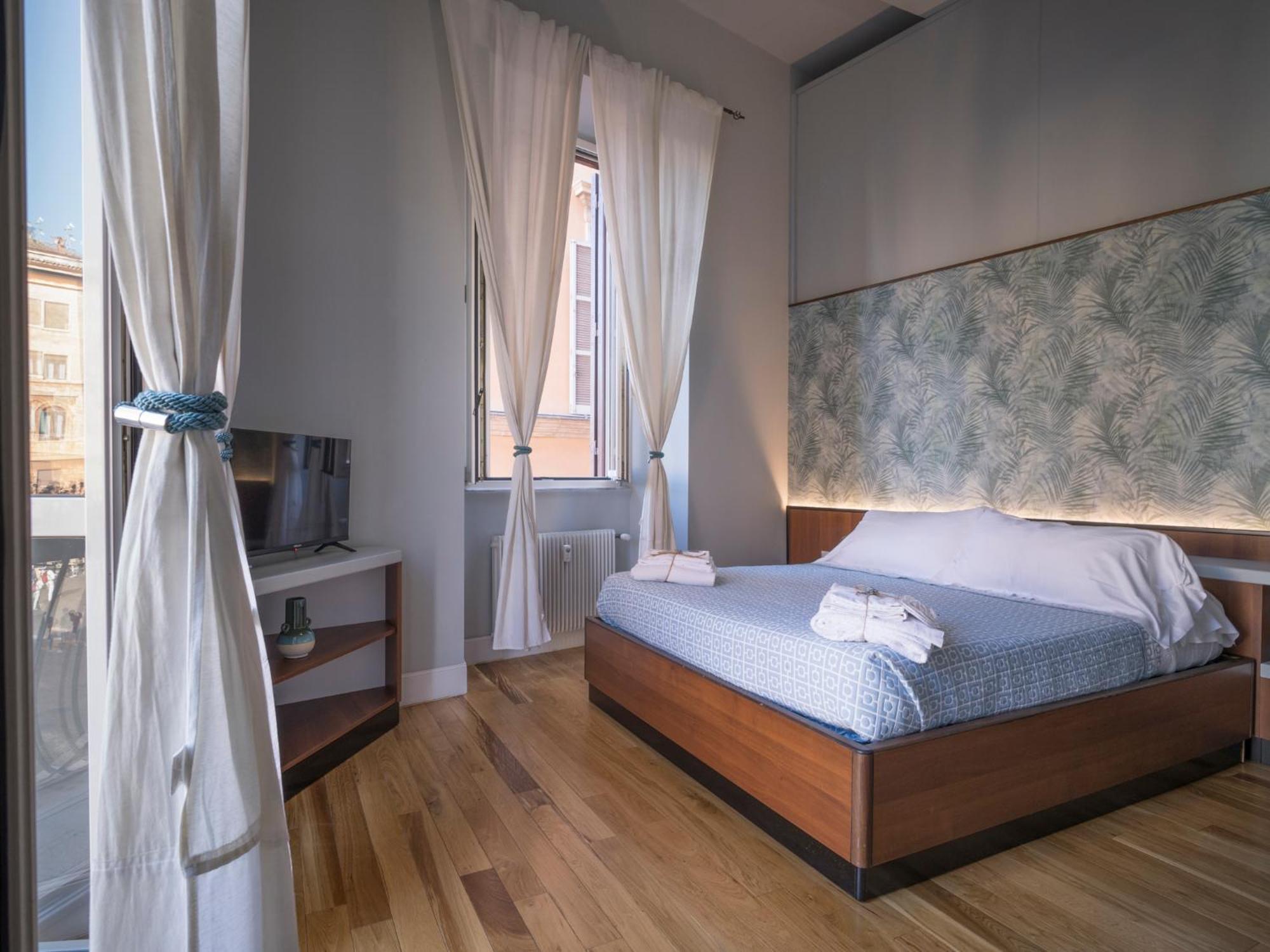 Navona Charming Balcony Apartment Rome Bagian luar foto