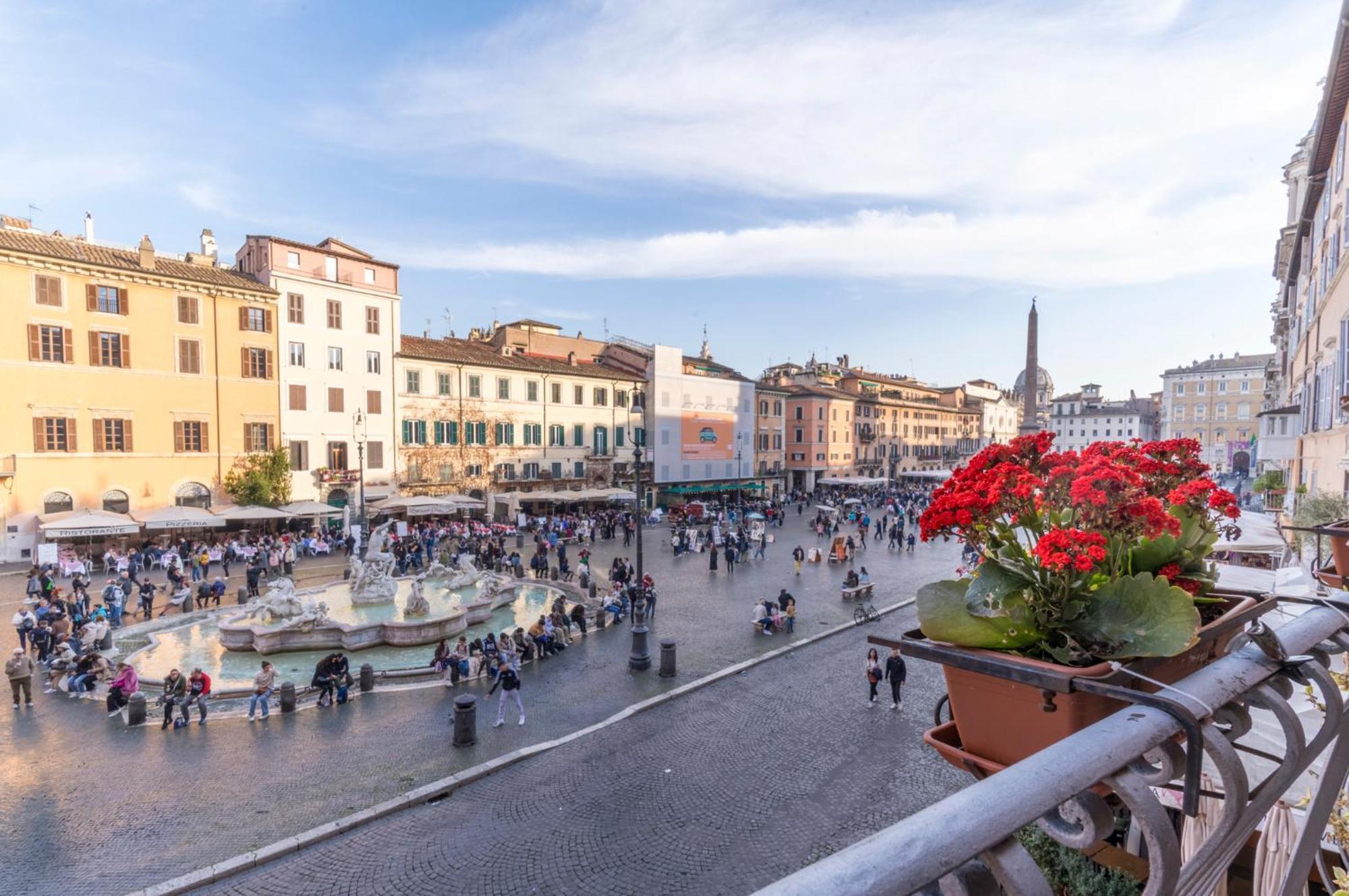 Navona Charming Balcony Apartment Rome Bagian luar foto